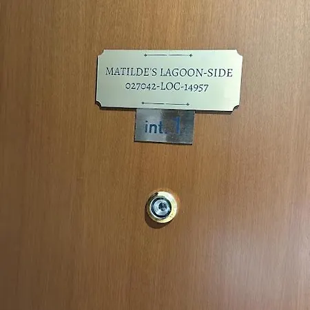 Matilde's Lagoon Side شقة *