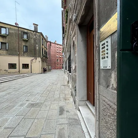 Appartement Matilde's Lagoon Side Venetië